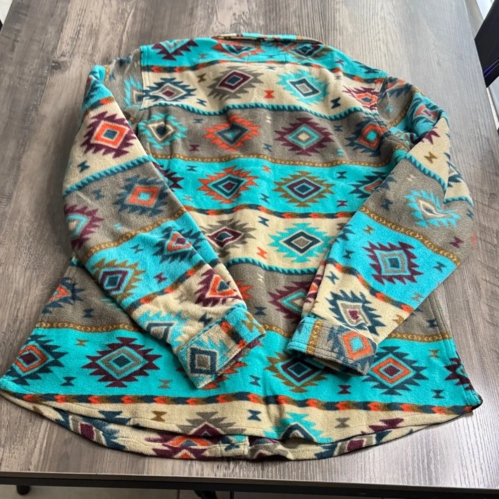 Legendary Whitetails Turquoise & Tan Aztec Fleece Shirt - Picture 4 of 6